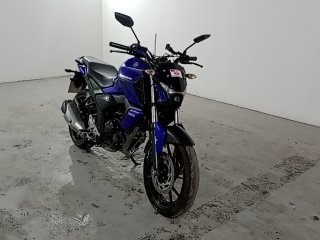 YAMAHA FZ15 FAZER ABS Frente Passageiro