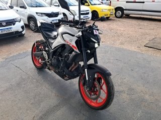 YAMAHA MT03 ABS Frente Passageiro