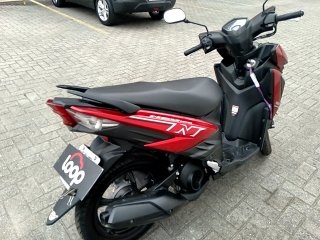 YAMAHA NEO 125 120 Traseira Passageiro