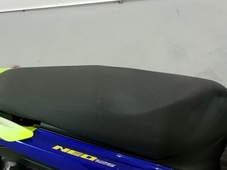 YAMAHA NEO 125 Bancos traseiros