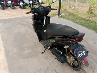 YAMAHA NEO 125 Traseira Motorista