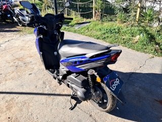 YAMAHA NEO 125 Traseira Motorista