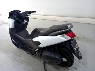 YAMAHA NMAX  Traseira Motorista