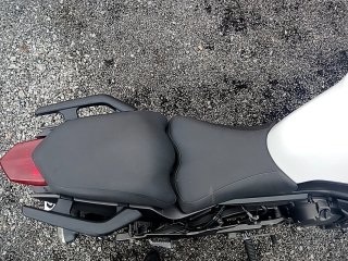 YAMAHA XJ6 N ABS Bancos traseiros