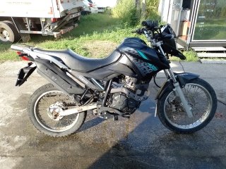 YAMAHA XTZ150 CROSSER S Porta e interior passageiro