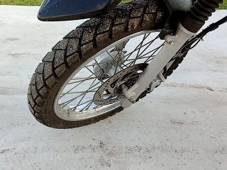 YAMAHA XTZ150 CROSSER Z Pneu dianteiro esq.