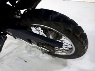 YAMAHA XTZ150 CROSSER Z Pneu traseiro esq.