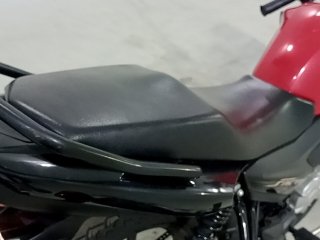 YAMAHA YBR125I FACTOR ED Bancos traseiros