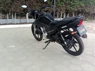 YAMAHA YBR125I FACTOR ED Traseira Motorista