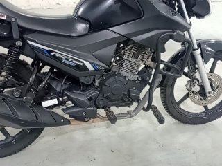 YAMAHA YBR150 FACTOR ED Estepe
