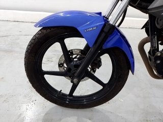 YAMAHA YS150 FAZER SED Pneu dianteiro esq.