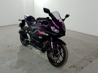 YAMAHA YZF R3 ABS Frente Passageiro