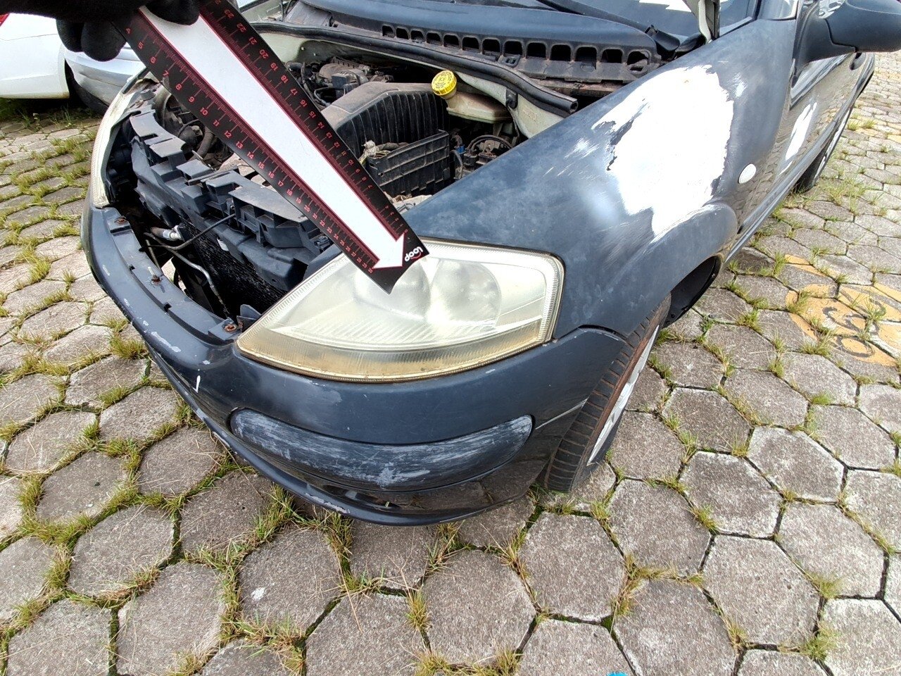 Foto 57 de 60: CITROËN C3 1.4 I GLX 8V GASOLINA 4P MANUAL 2005/2006
