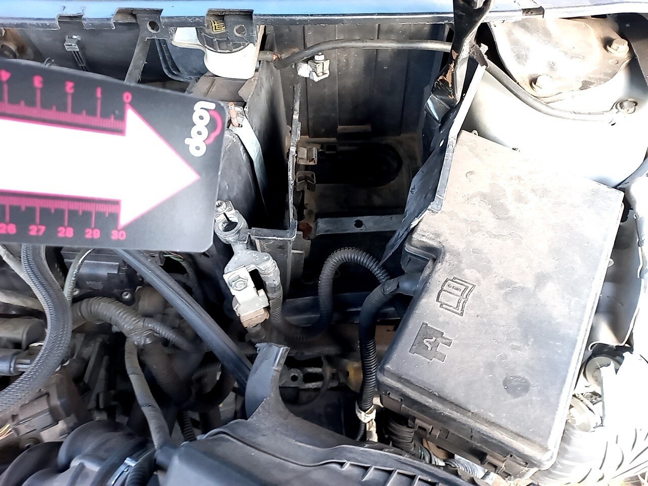 Foto 30 de 41: FORD FOCUS 1.6 GL 16V FLEX 4P MANUAL 2013/2013