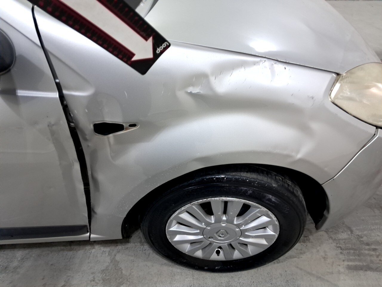 Foto 30 de 48: RENAULT SANDERO 1.6 PRIVILÉGE 16V FLEX 4P AUTOMÁTICO 2011/2012