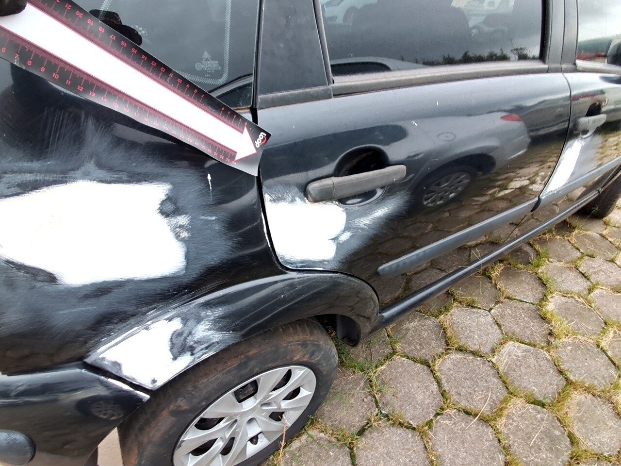Foto 39 de 60: CITROËN C3 1.4 I GLX 8V GASOLINA 4P MANUAL 2005/2006