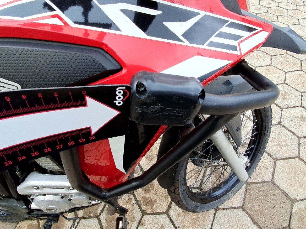 Foto 32 de 33: HONDA XRE 300 ABS 2021/2022