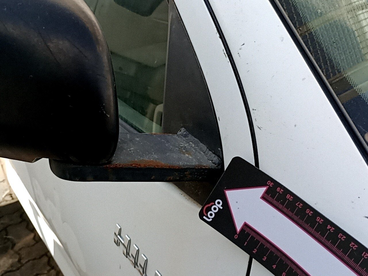 Foto 23 de 27: TOYOTA HILUX 3.0 SR 4X4 CD 16V TURBO INTERCOOLER DIESEL 4P MANUAL 2013/2013