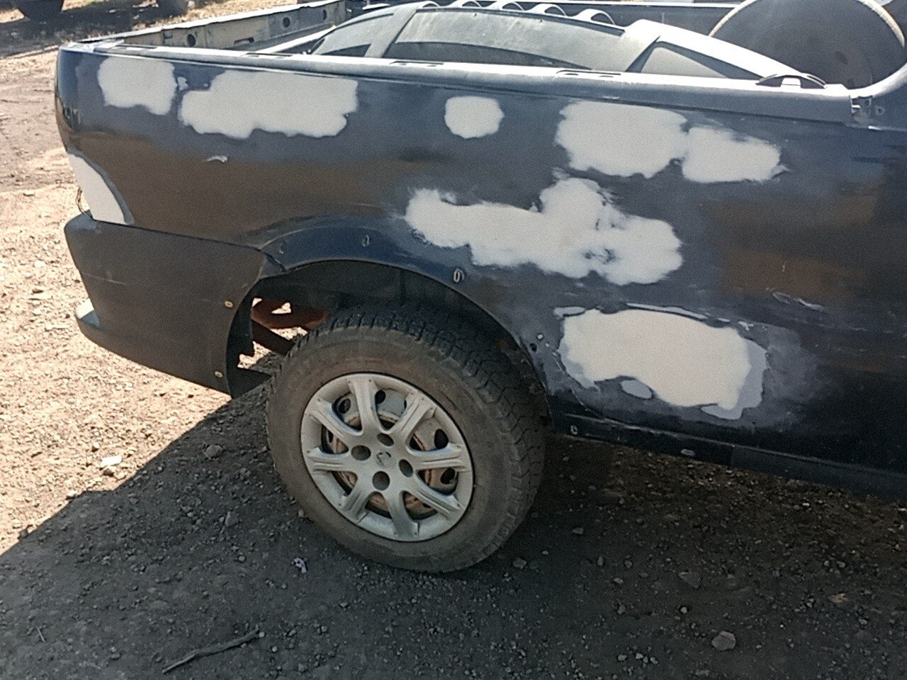 Foto 21 de 35: FIAT STRADA 1.4 MPI FIRE CE 8V FLEX 2P MANUAL 2010/2011