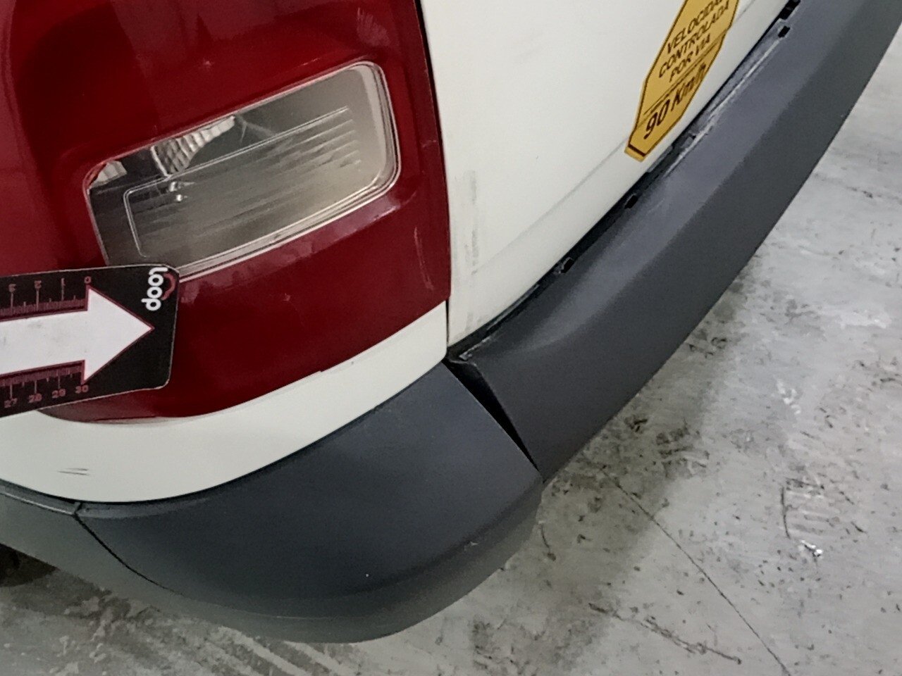 Foto 30 de 37: VOLKSWAGEN SAVEIRO 1.6 MI CS 8V FLEX 2P MANUAL G.VI 2013/2014