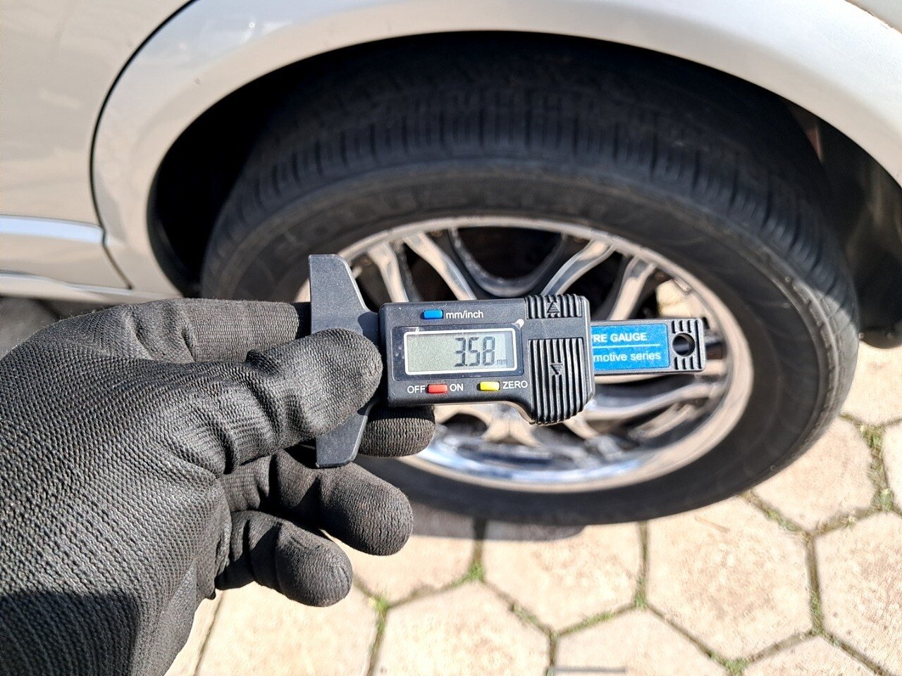 Foto 4: CHEVROLET CAPTIVA 3.0 SFI FWD V6 24V GASOLINA 4P AUTOMÁTICO 2011/2011