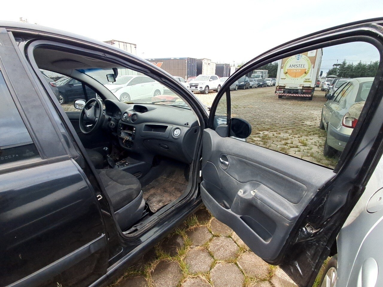 Foto 8 de 60: CITROËN C3 1.4 I GLX 8V GASOLINA 4P MANUAL 2005/2006