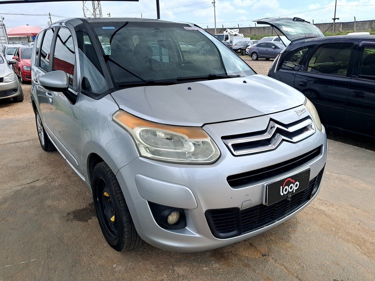 Foto 11 de 34: CITROËN C3 1.6 PICASSO GL 16V FLEX 4P MANUAL 2012/2012