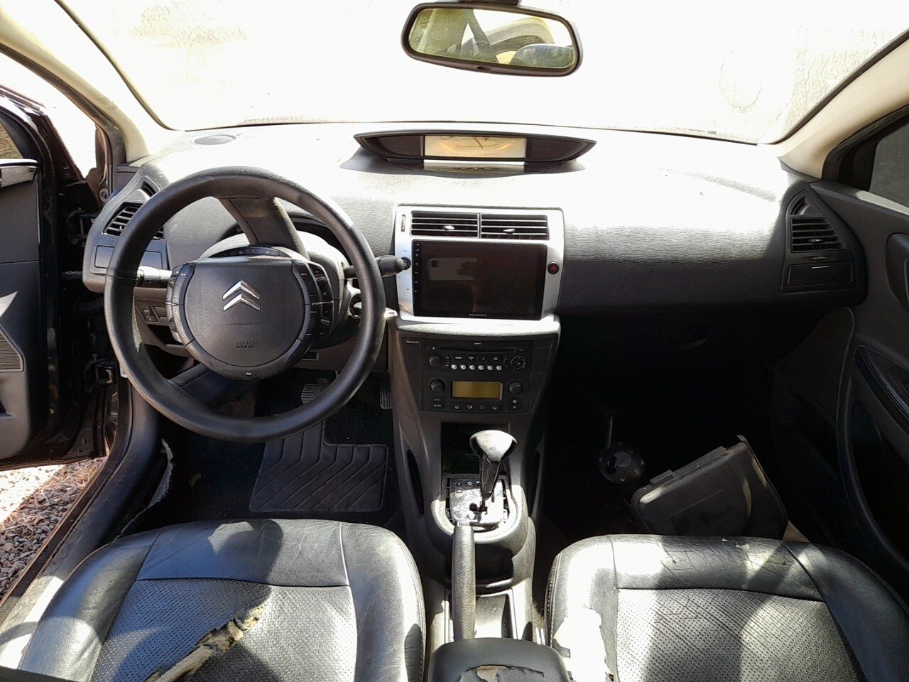 Foto 9 de 39: CITROËN C4 2.0 GLX PALLAS 16V FLEX 4P AUTOMÁTICO 2012/2013