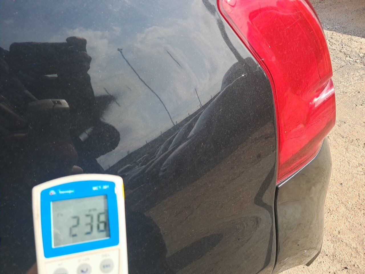 Foto 21 de 37: RENAULT SANDERO 1.0 AUTHENTIQUE 16V FLEX 4P MANUAL 2012/2013