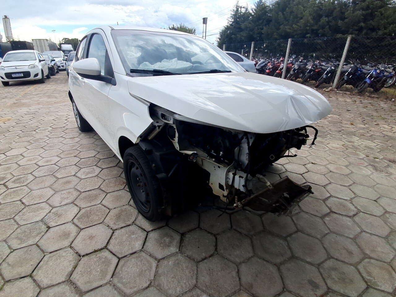 Foto 7 de 38: FIAT ARGO 1.0 FIREFLY FLEX DRIVE MANUAL 2023/2023