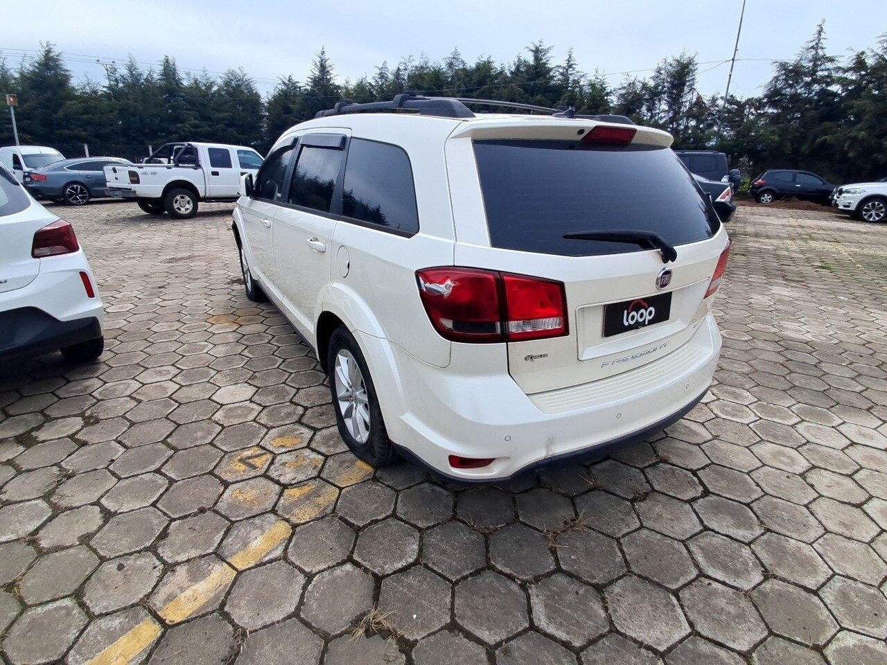 Foto 8 de 34: FIAT FREEMONT 2.4 PRECISION 16V GASOLINA 4P AUTOMÁTICO 2013/2014