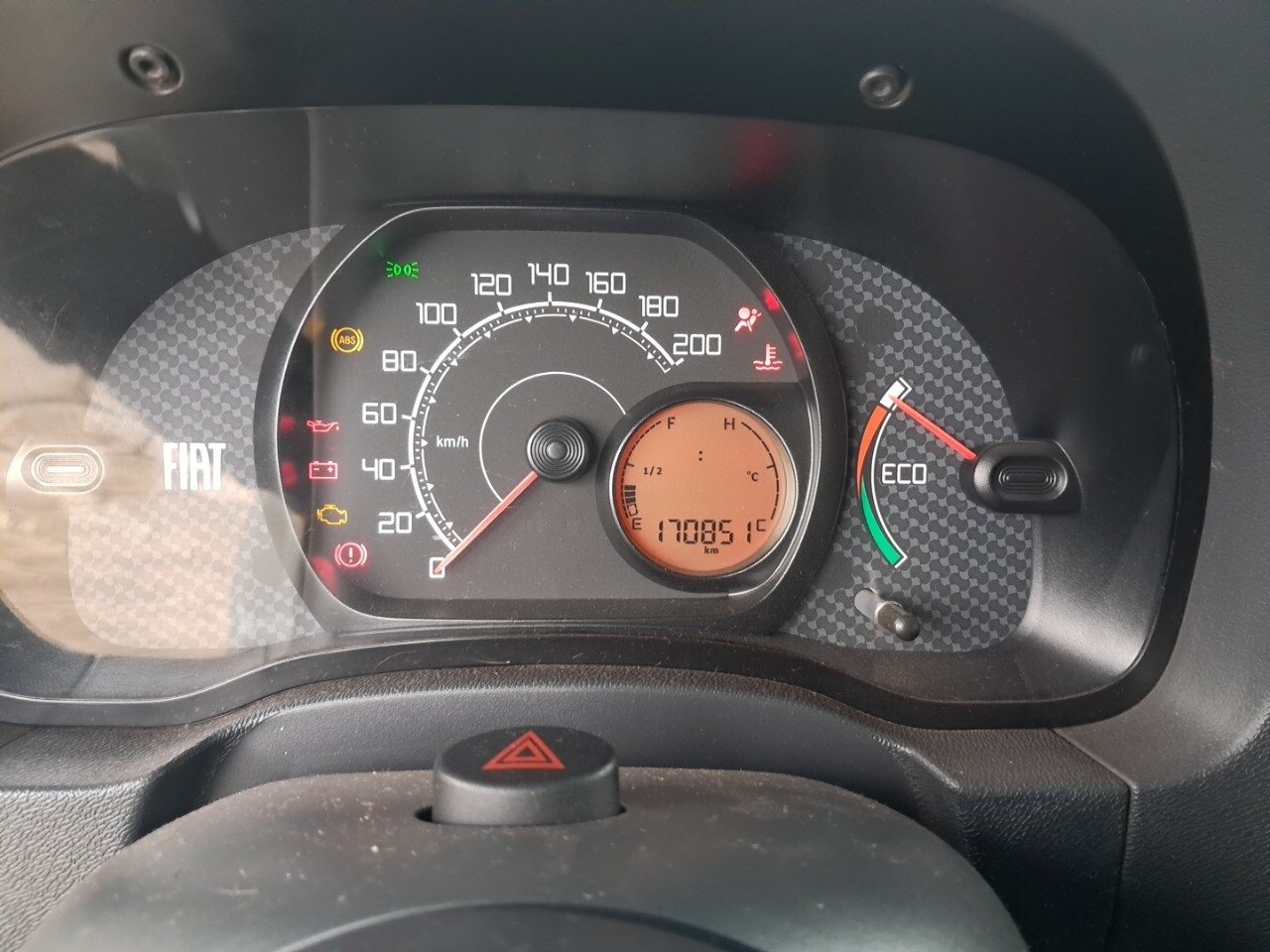 Foto 6 de 60: FIAT PALIO VIPK 1.0 2P 2014/2014