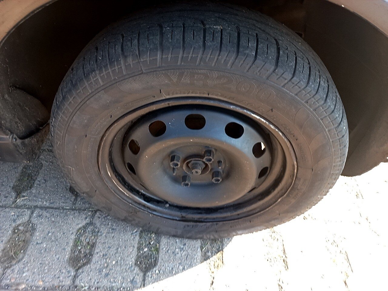 Foto 17 de 55: FIAT SIENA 1.4 MPI EL 8V FLEX 4P MANUAL 2012/2013