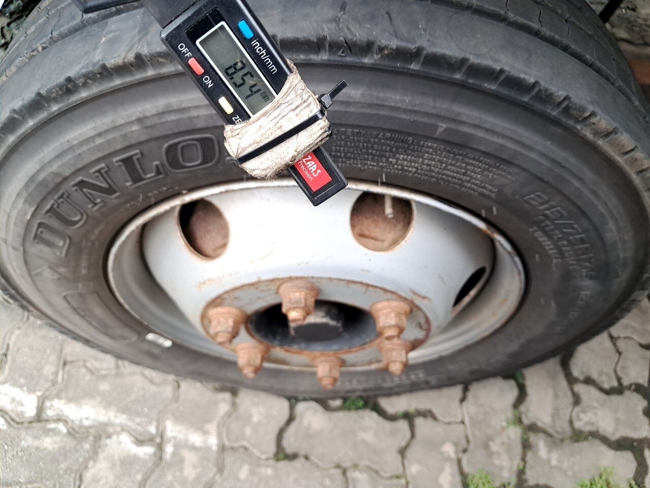 Foto 11 de 26: FORD CARGO 816 E/816 S Turbo 2p (diesel)(E5) 2013/2013