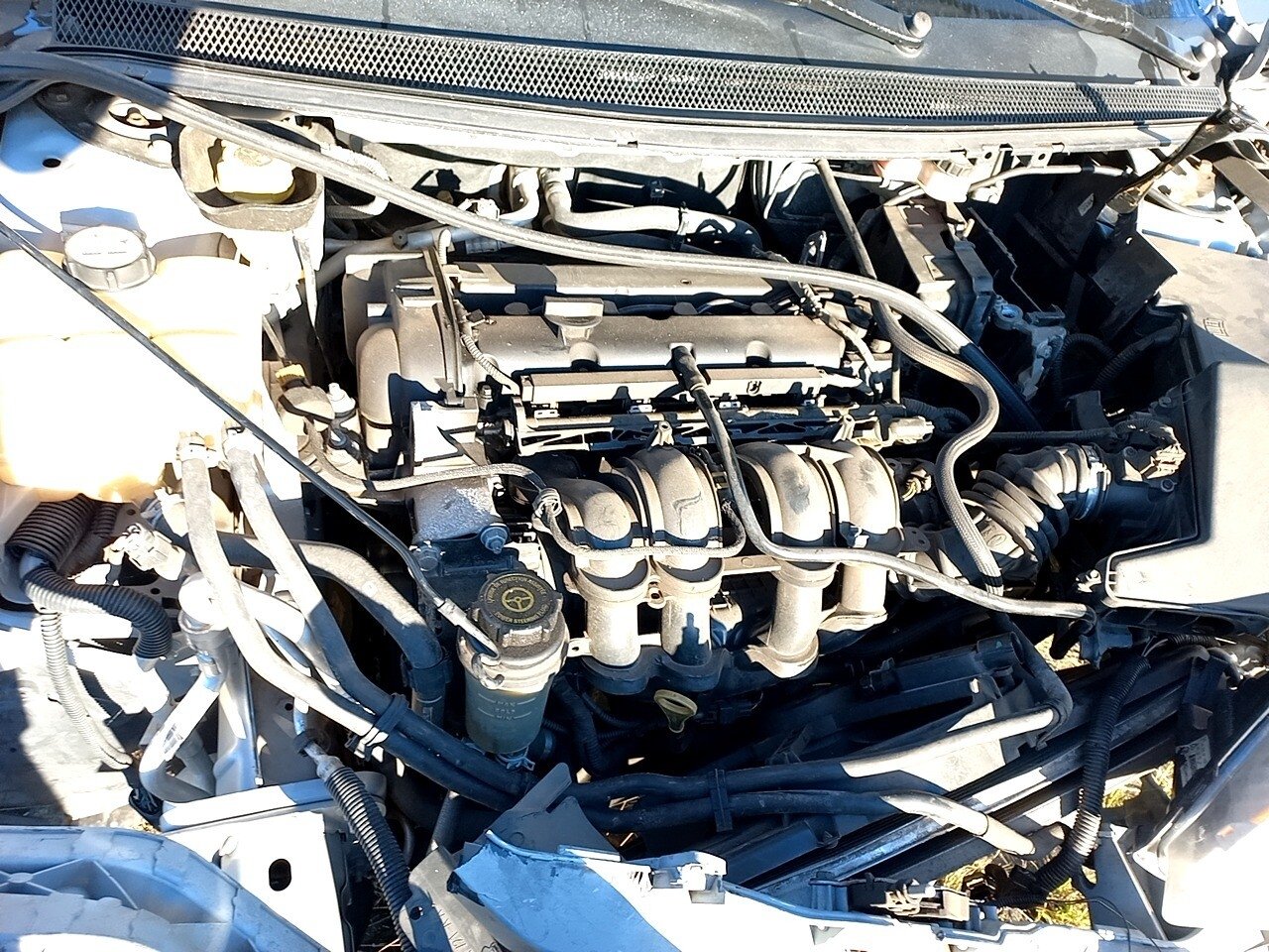 Foto 25 de 41: FORD FOCUS 1.6 GL 16V FLEX 4P MANUAL 2013/2013