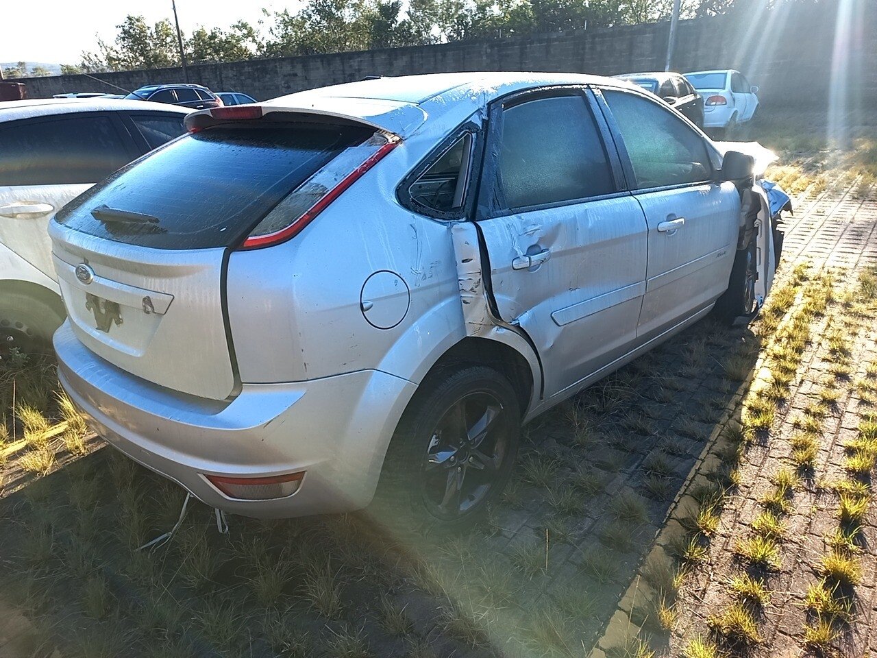 Foto 18 de 41: FORD FOCUS 1.6 GL 16V FLEX 4P MANUAL 2013/2013