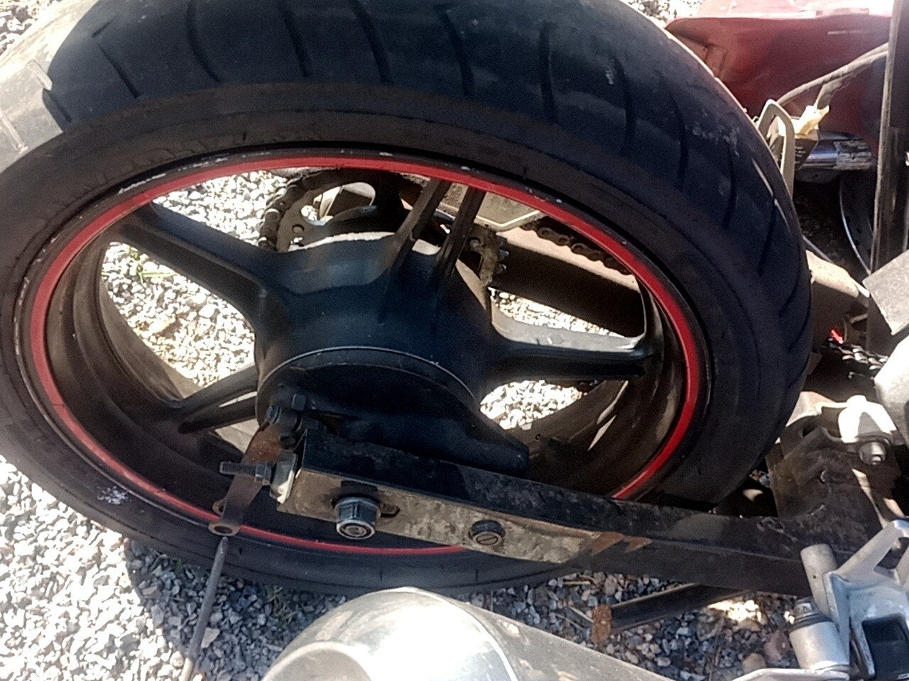 Foto 7 de 21: HONDA CB 300R 2011/2011