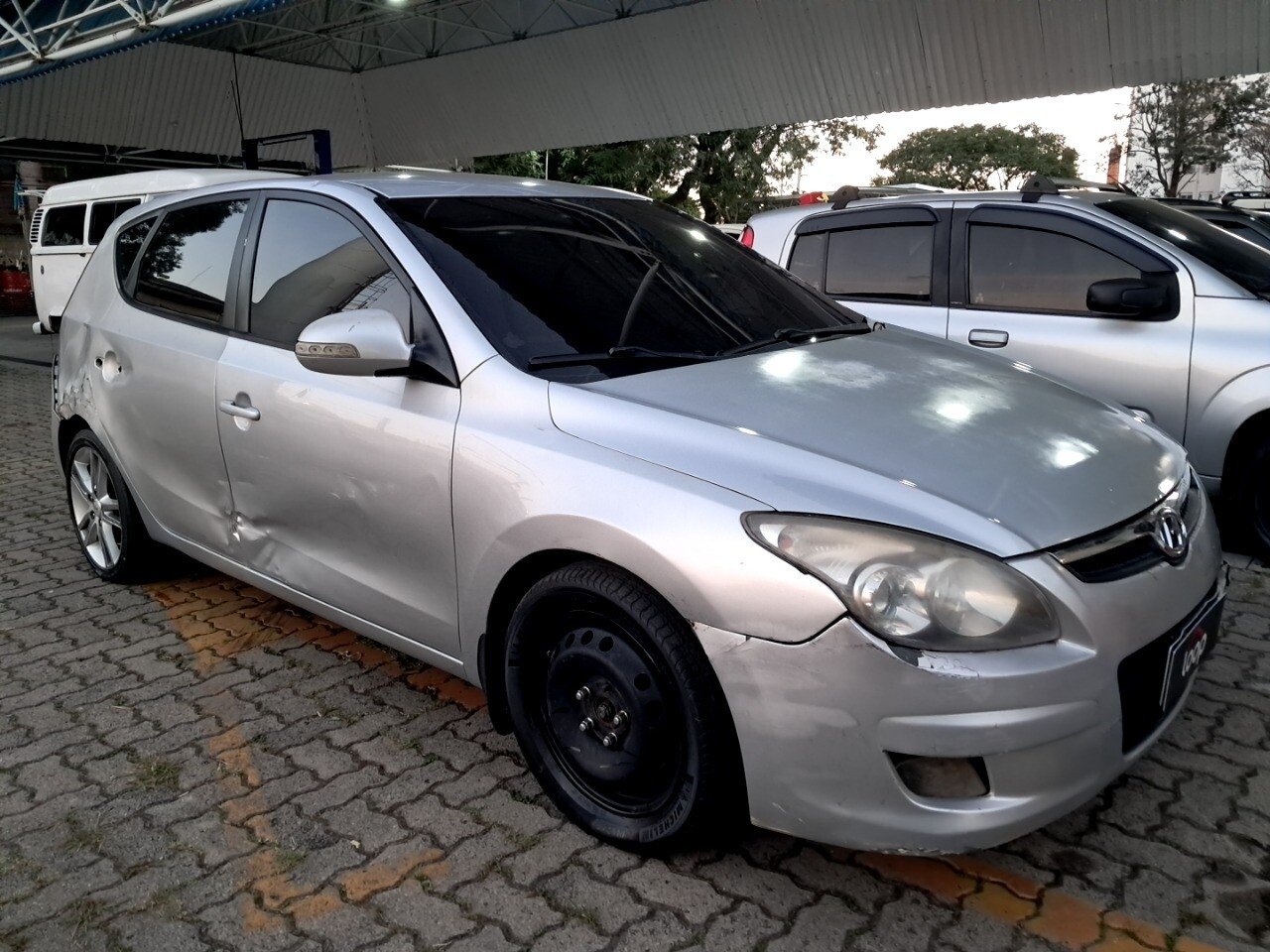 Foto 10 de 57: HYUNDAI I30 2.0 MPI 16V GASOLINA 4P MANUAL 2011/2012