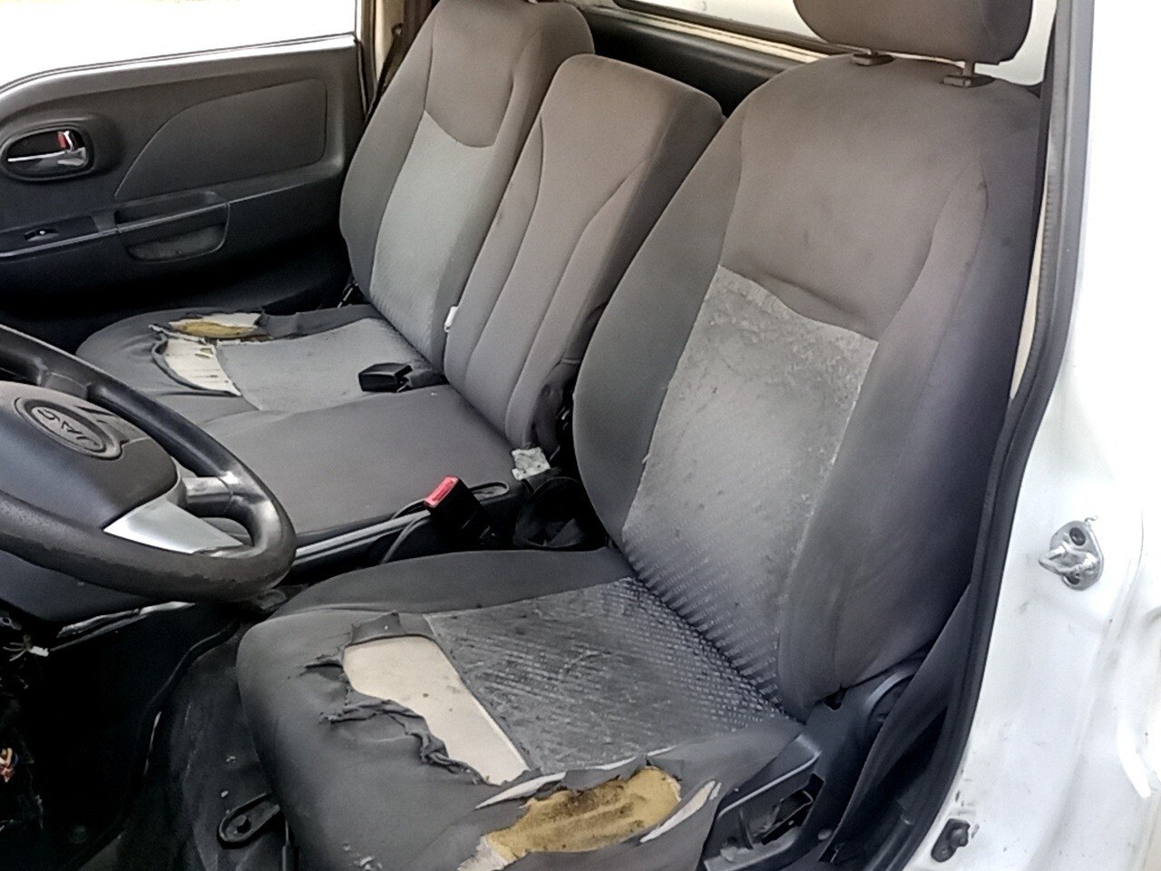 Foto 13 de 50: JAC V260 1.9 16V DIESEL MANUAL 2021/2022