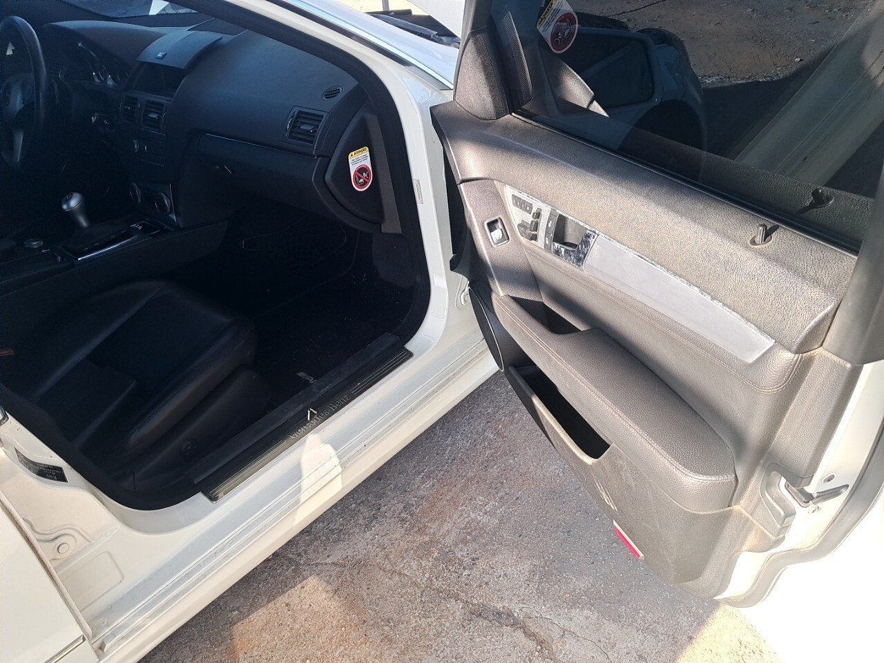 Foto 7 de 38: MERCEDES-BENZ C 200 1.8 CGI SPORT 16V GASOLINA 4P AUTOMÁTICO 2010/2010