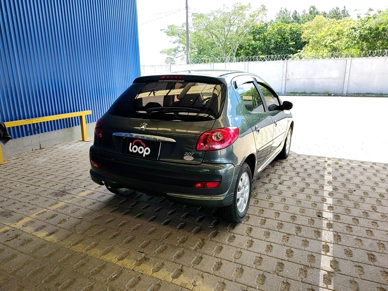 Foto 25 de 46: PEUGEOT 207 1.4 XR SPORT 8V FLEX 4P MANUAL 2010/2011