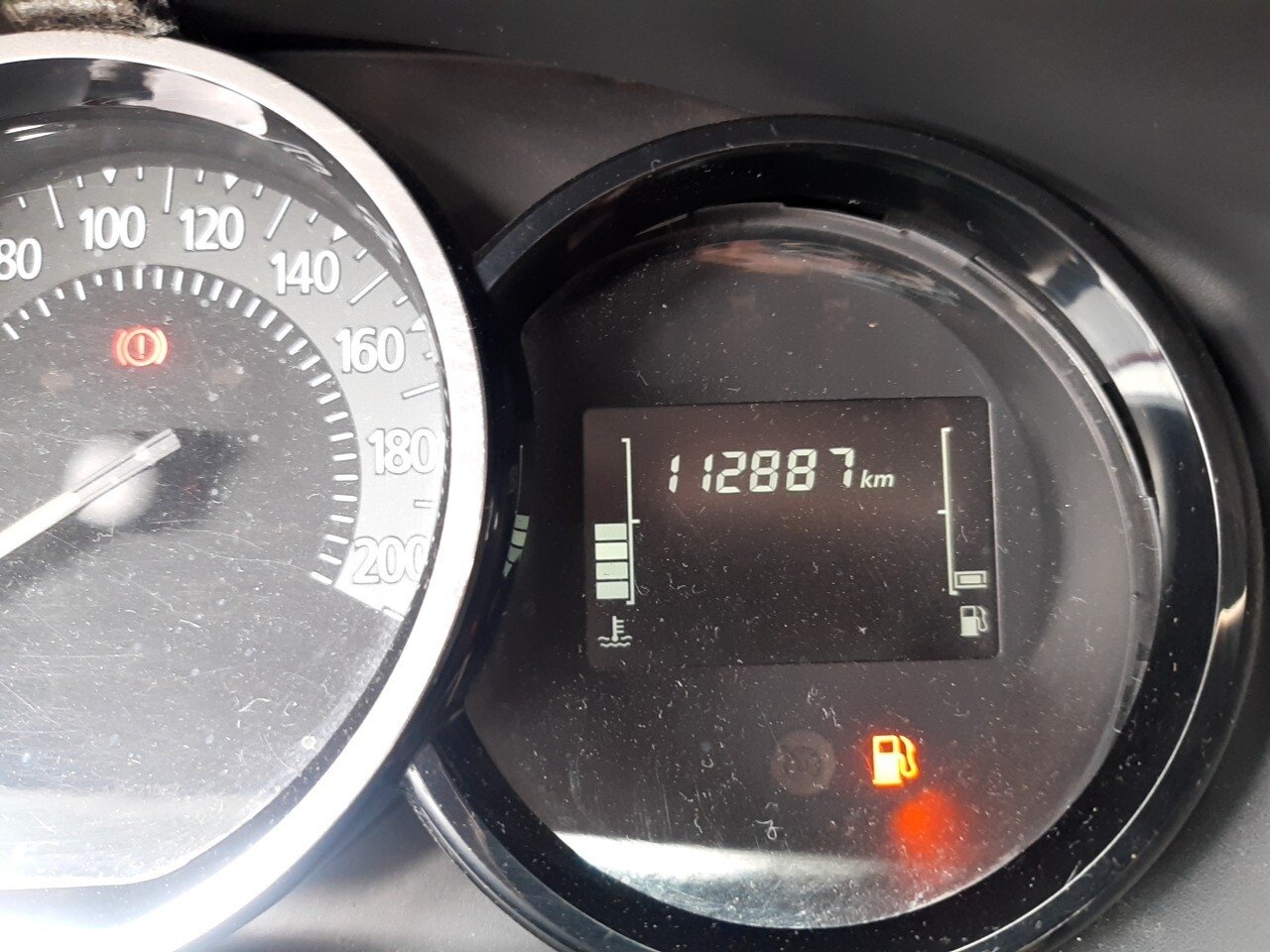 Foto 59 de 60: RENAULT LOGAN 1.0 12V SCE FLEX LIFE MANUAL 2019/2020