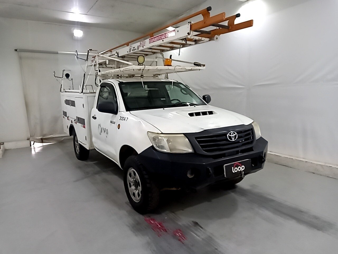 Foto 2: TOYOTA HILUX 3.0 SR 4X4 CS 16V TURBO INTERCOOLER DIESEL 2P MANUAL 2013/2013