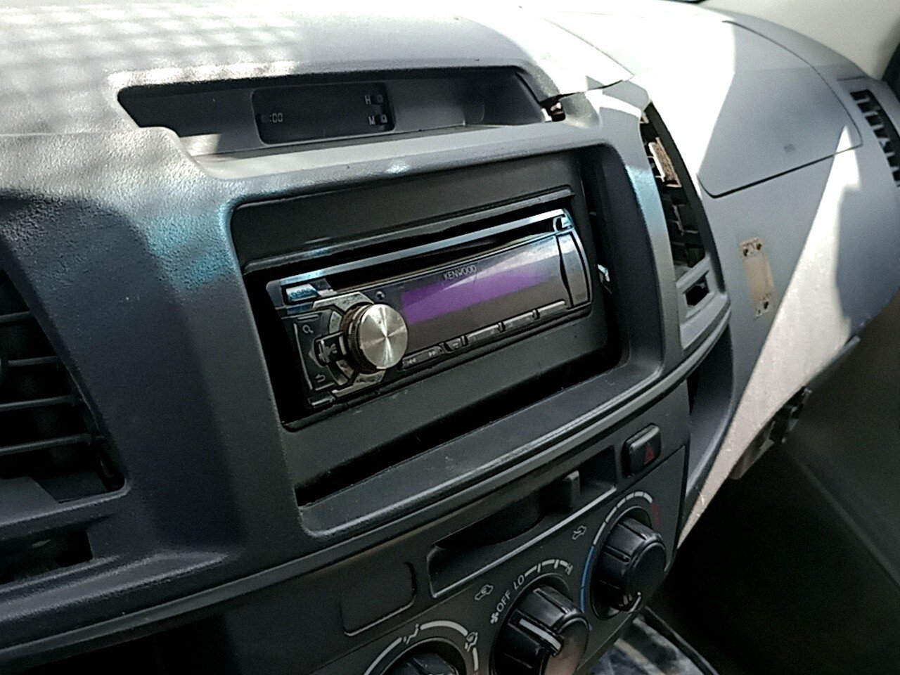 Foto 16 de 27: TOYOTA HILUX 3.0 SR 4X4 CD 16V TURBO INTERCOOLER DIESEL 4P MANUAL 2013/2013