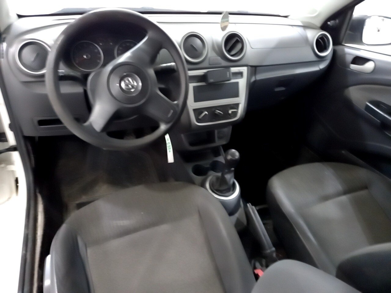 Foto 11 de 40: VOLKSWAGEN GOL 1.0 MI 8V FLEX 4P MANUAL G.IV 2013/2014