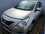 Veículo Nissan Versa NISSAN VERSA 16SL CVT 2016/2017 2017 em leilão